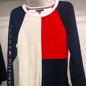 TOMMY HILFIGER sweatshirt/sweater